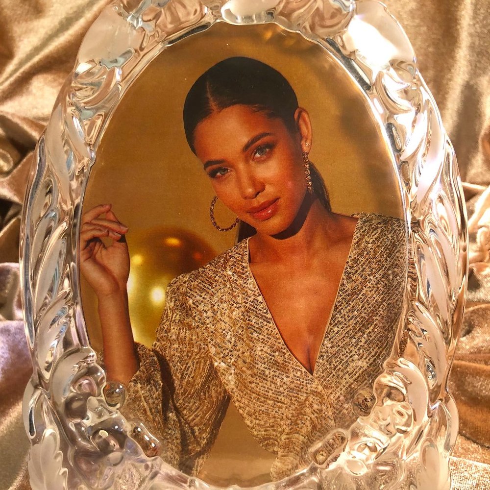Mikasa Vintage Glass Oval Photo Frame